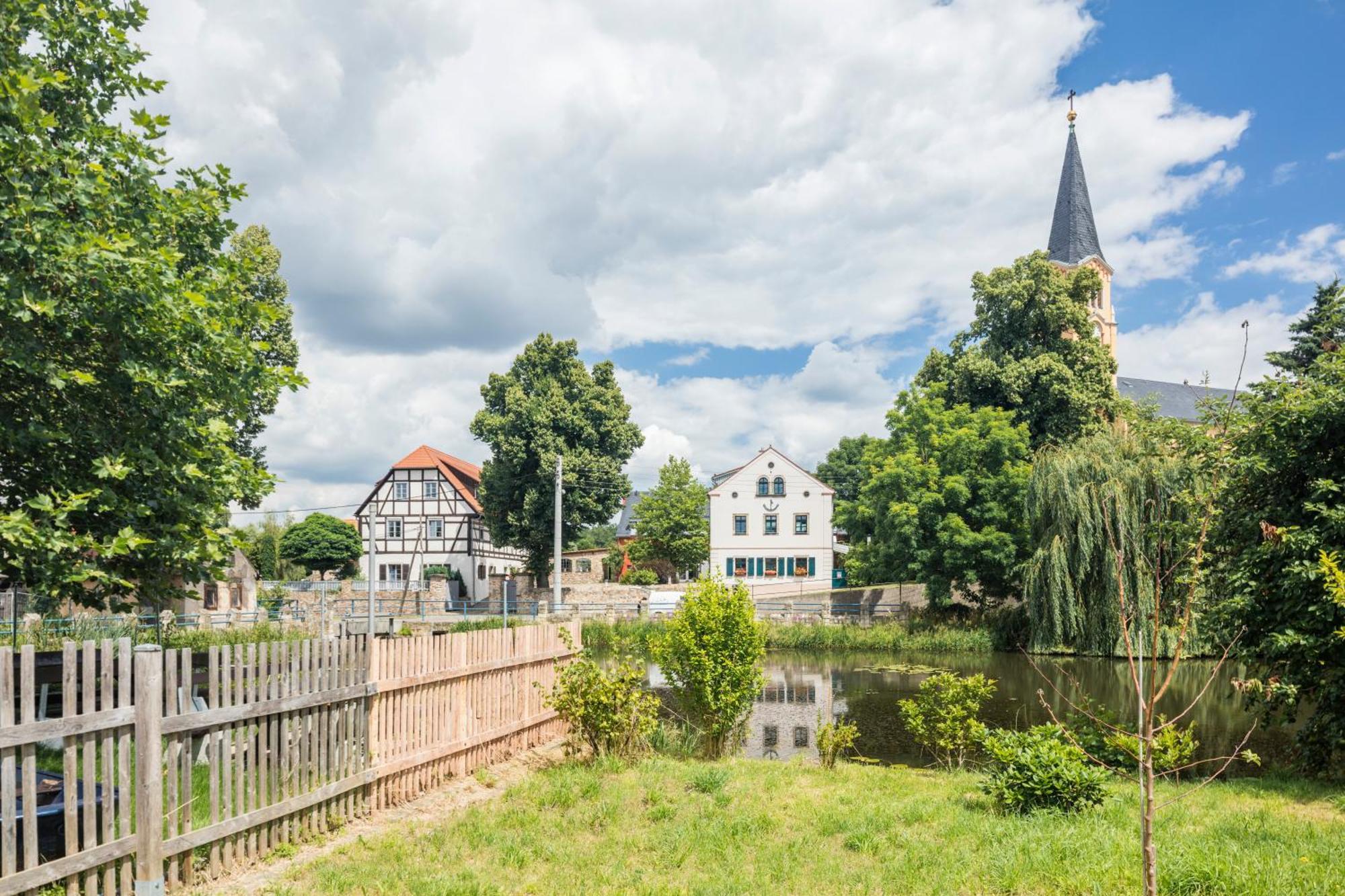 Landgut Mosch Apartment Radeburg ภายนอก รูปภาพ