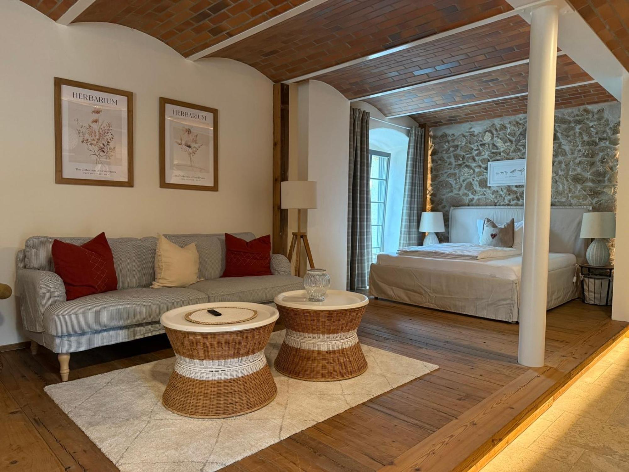 Landgut Mosch Apartment Radeburg ภายนอก รูปภาพ